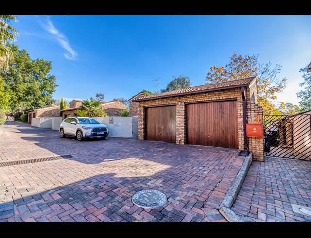 3 BEDROOM SIMPLEX SOLD IN BRYANSTON